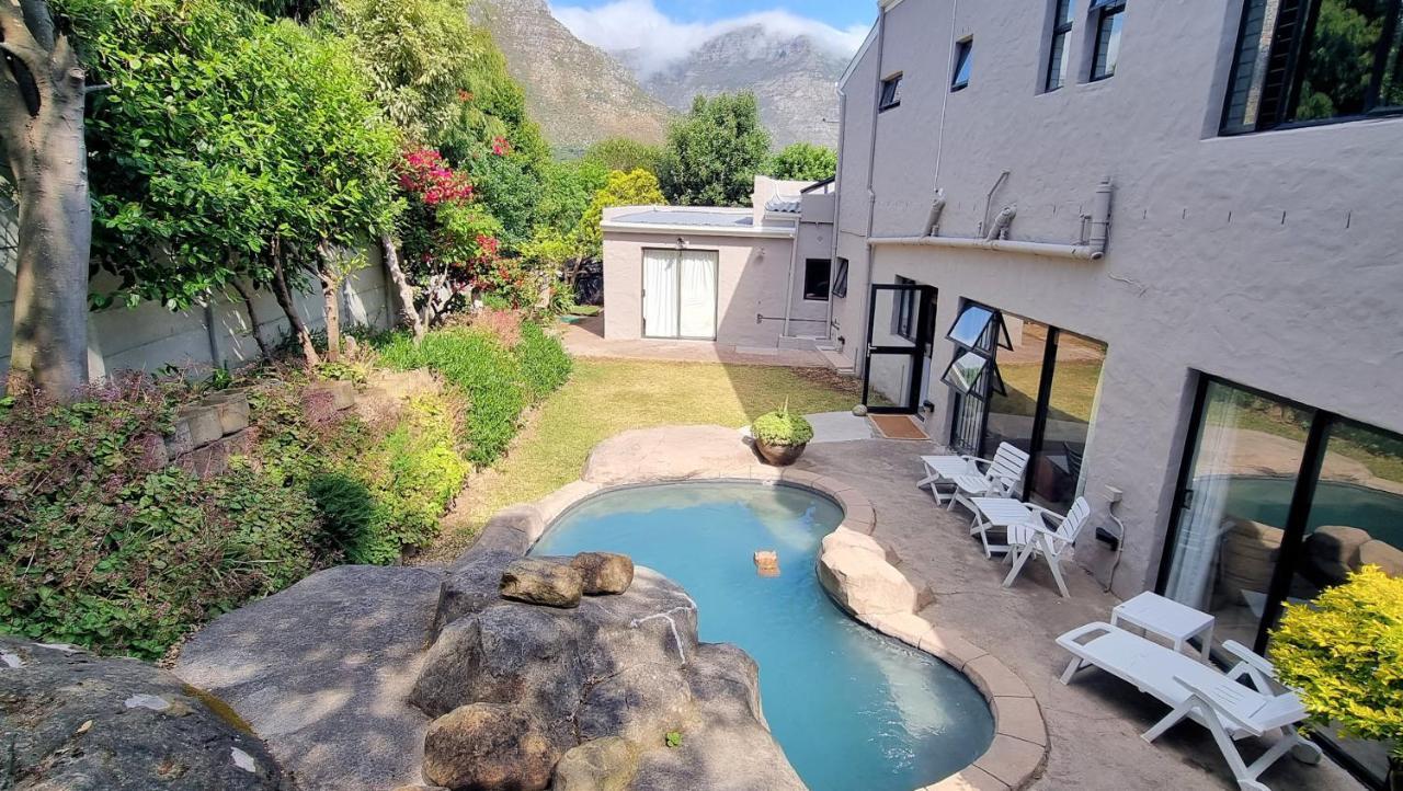 Ferienhaus Guinea Fowl Poolside Kapstadt